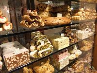Assisi - Time to Eat - Assisi - Time to Eat